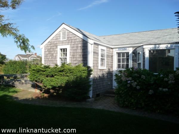 84 Baxter Road Nantucket Image