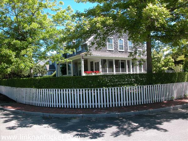 39 Washaman Avenue Nantucket Image