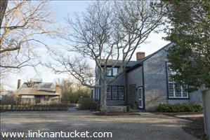 12 Coffin Street # Town