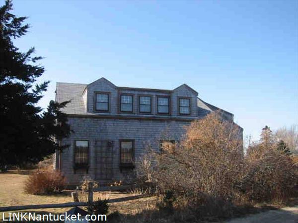 6 M Street Nantucket Image
