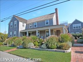 17 Walsh Street Brant Point