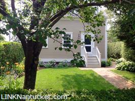 40 Vestal Street Town