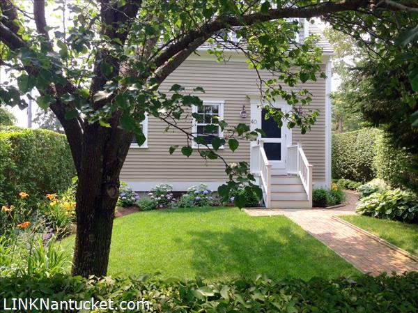 40 Vestal Street Nantucket Image