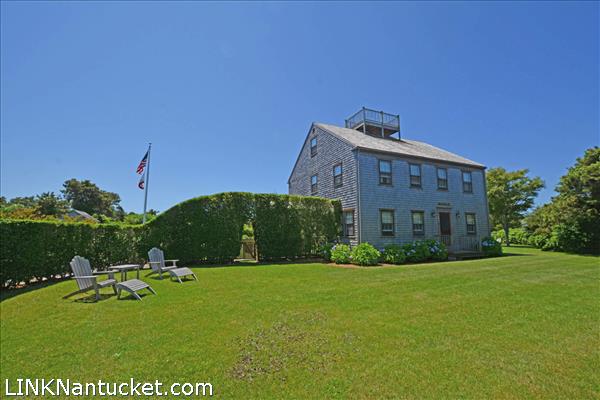 27 High Brush Path Nantucket Image