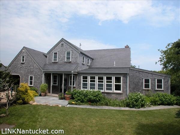61 Vestal Street Nantucket Image