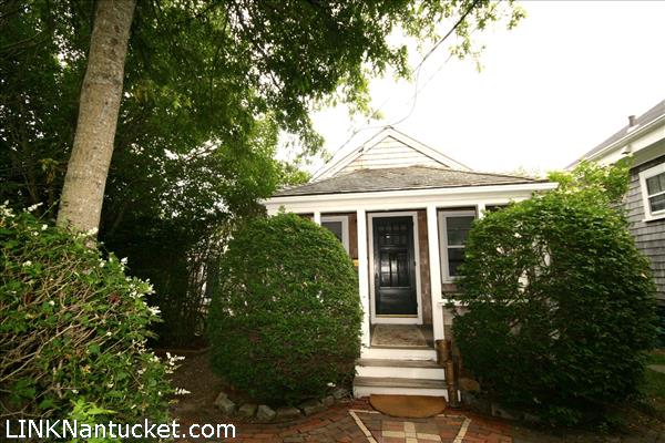 18 Atlantic Avenue # 2 Nantucket Image