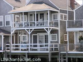 8 Old North Wharf Town