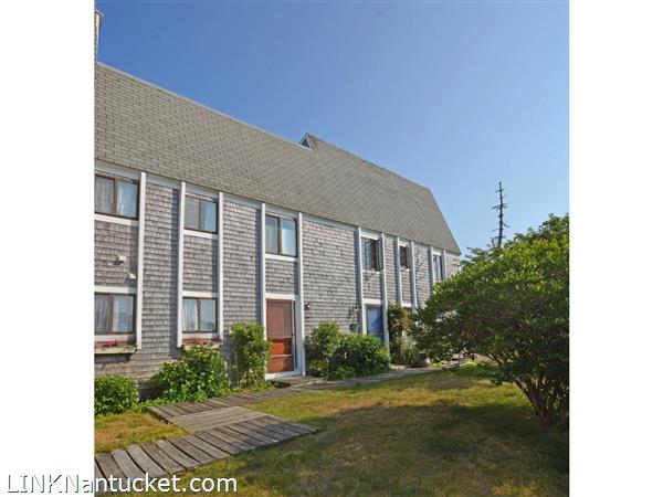 44 Arkansas Avenue Nantucket Image