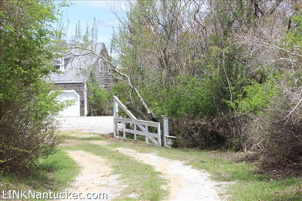 50 Brewster Road Nantucket Image