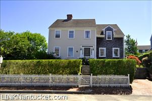 1 Falcon Court Naushop