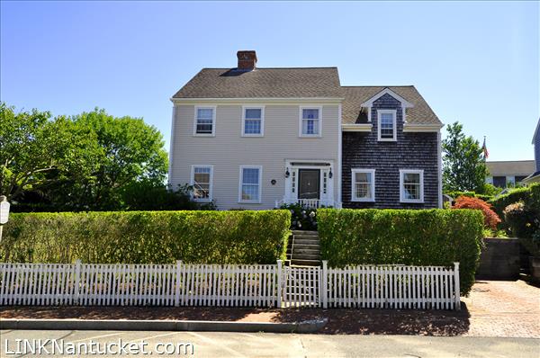 1 Falcon Court Nantucket Image