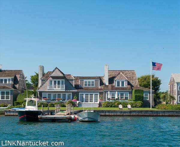 28  Easton Street Nantucket Image