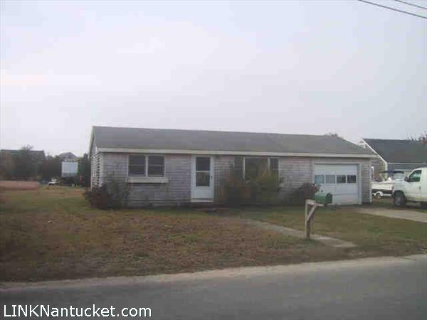 7 Newtown Road Nantucket Image
