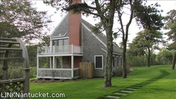 21  Field Avenue Surfside