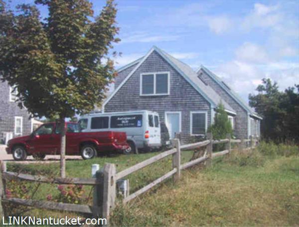36 Essex Road Nantucket Image