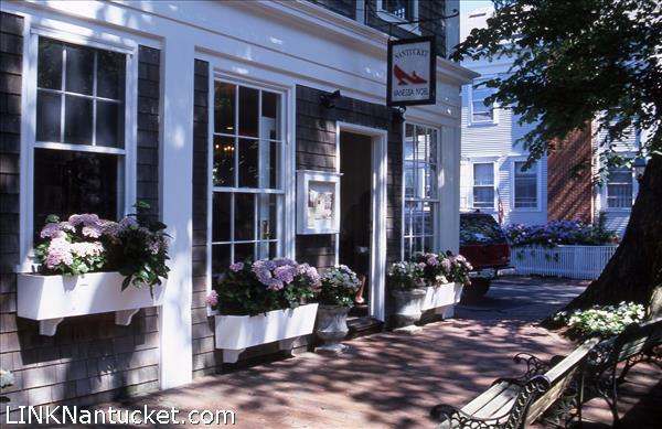 33 Center 5 Chestnut Street Nantucket Image