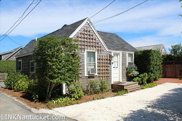 13 Bank Street Nantucket Image