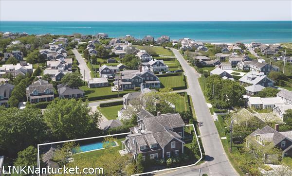 2 Lincoln Avenue  Nantucket Image