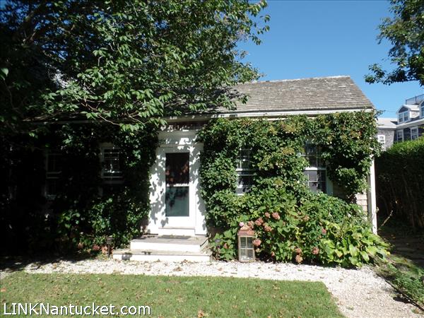 3R West Dover Street Nantucket Image