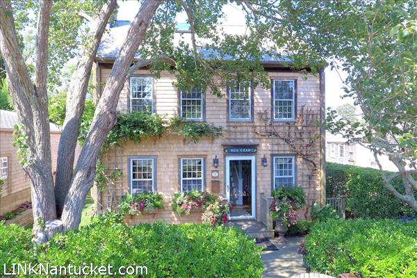 3 Warren Street Nantucket Image