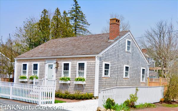 41 North Liberty Street Nantucket Image