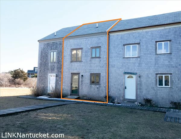 33 South Cambridge Street Nantucket Image