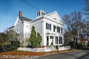 1 Pleasant Street Town