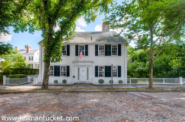 100 Main Street Nantucket Image