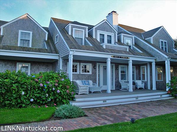6 Hedge Row Nantucket Image
