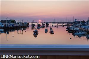 14 Easy Street South Residence # 14 Town