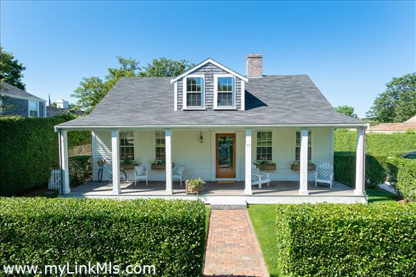 21 New Street Nantucket Image