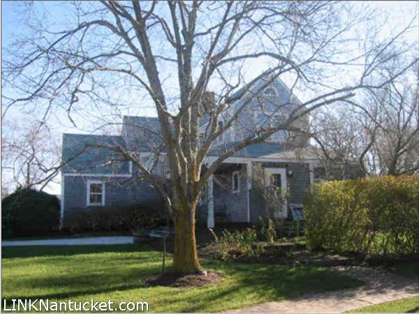 42  &  44 North Beach Street Nantucket Image