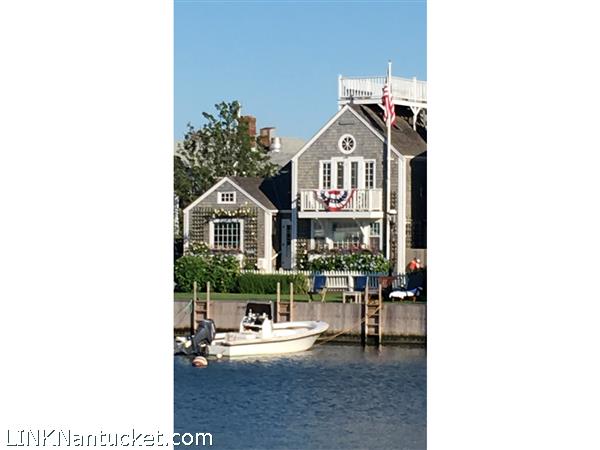 21 Old North Wharf Nantucket Image