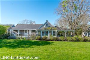 14  &  16 Coffin Street Sconset