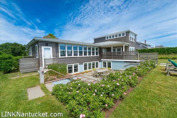 71  Baxter Road Nantucket Image