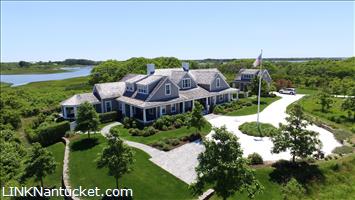 10 Medouie Creek Road Wauwinet