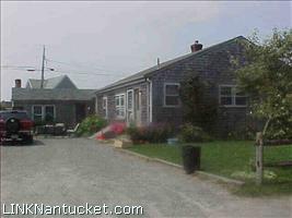 6 Sparks Avenue South of Town