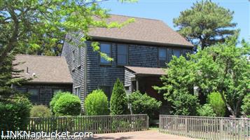 4 Goldfinch Drive # A Naushop