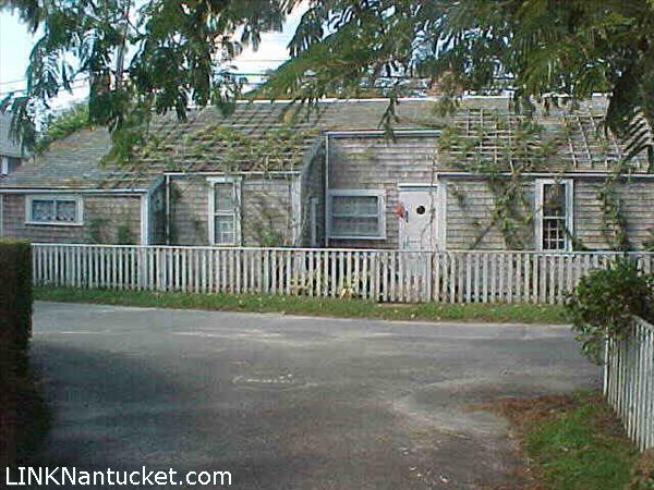 8 Center Street Nantucket Image