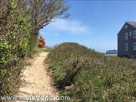 38 Hulbert Avenue Brant Point