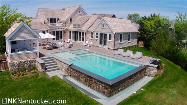 31 Pilgrim Road Nantucket Image
