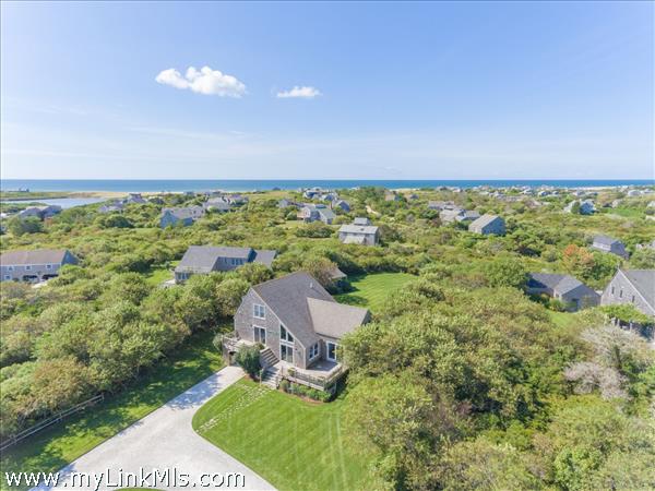 64 Starbuck Road Nantucket Image