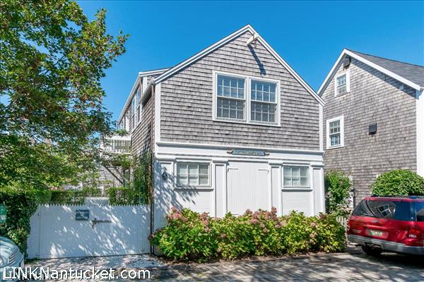 10 Still Dock Nantucket Image