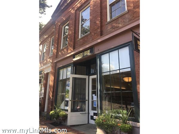 53 Main Street Nantucket Image