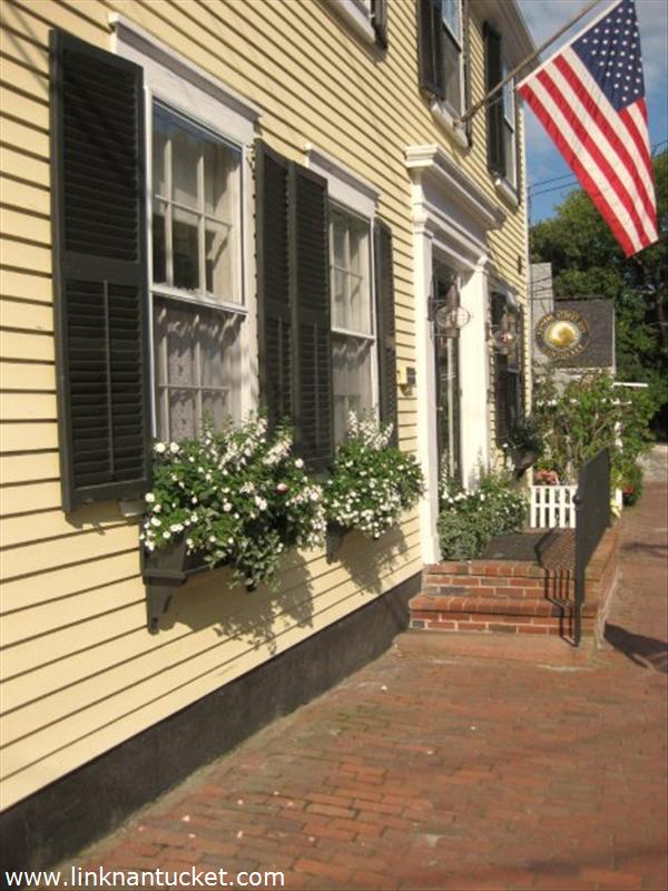 78 Center Street Nantucket Image