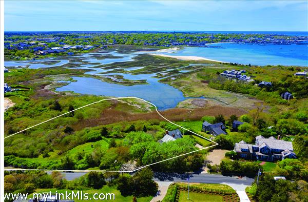 26 Monomoy Road Nantucket MA