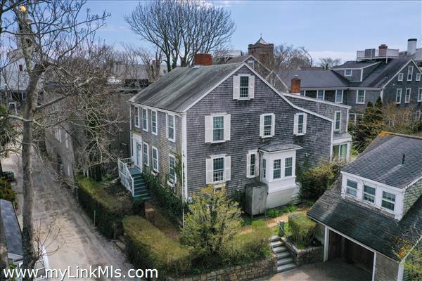 4 Rays Court Nantucket Image