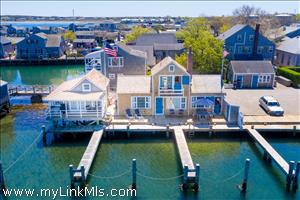 24  &  26 Old North Wharf Town