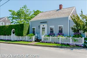 164 Main Street Town