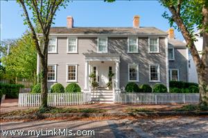 8 Skyline Drive 8r Skyline Drive & 46 Lovers Lane Nantucket For Sale